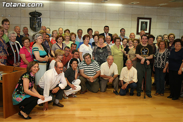 Ms de 200 usuarios del Centro Municipal de Personas Mayores de la localidad reciben los diplomas - 41