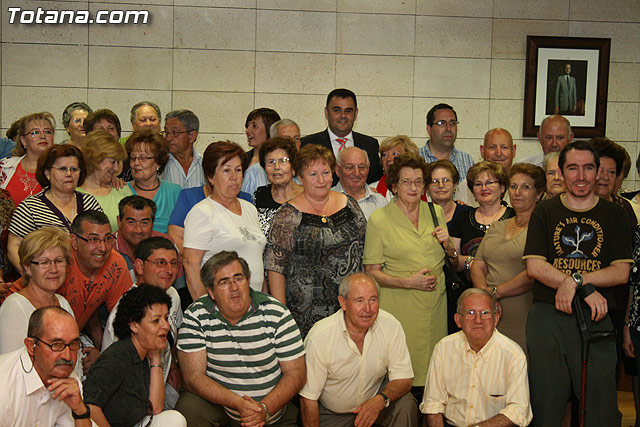 Ms de 200 usuarios del Centro Municipal de Personas Mayores de la localidad reciben los diplomas - 46