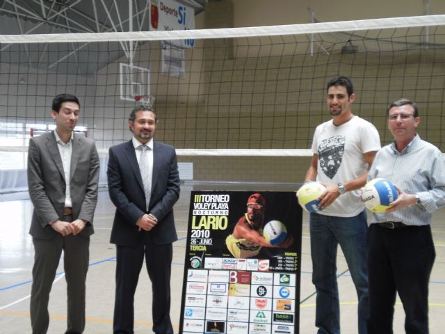 La III Edición del torneo de voley playa nocturno Lario 2010, se disputará el 26 de junio en Tercia - 1, Foto 1