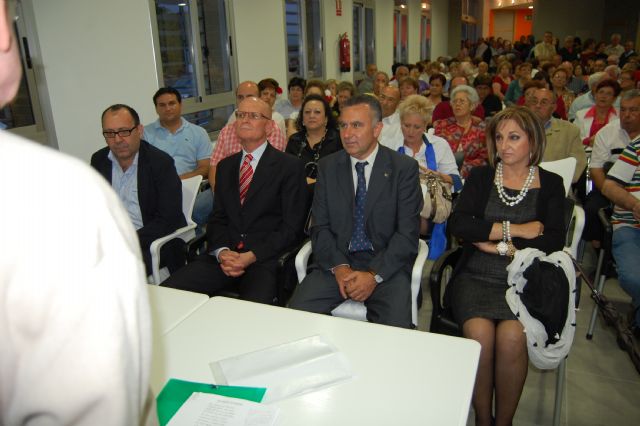 El Centro Social del barrio torreño de San Pedro abre sus puertas - 3, Foto 3