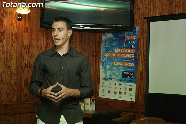 Los jvenes del municipio participaron la semana pasada en una Jornada de Autoempleo - 17