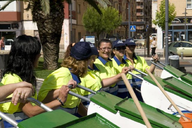 Doce mujeres se apuntan a la limpieza de nuestras calles - 3, Foto 3