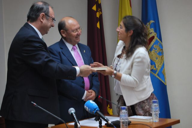 Nostlgico acto de entrega de premios del 