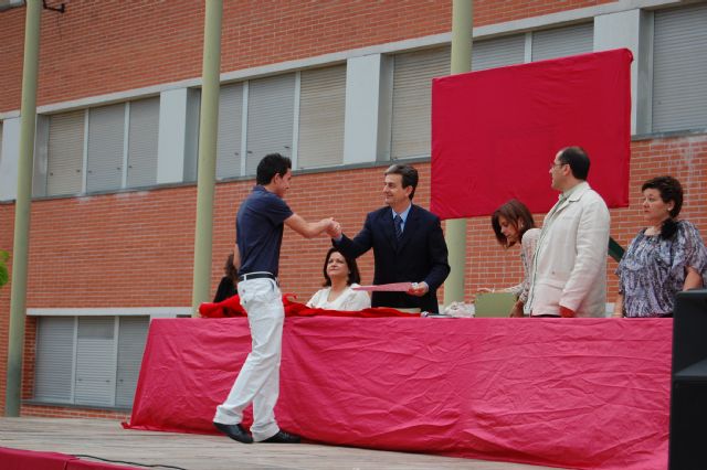 Imposición de becas en el IES Villa de Alguazas - 1, Foto 1