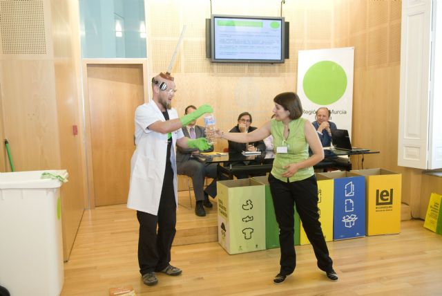 Verde que te quiero verde, la nueva campaña de reciclado - 1, Foto 1