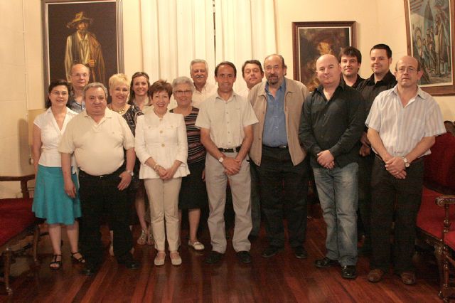 La nueva directiva de la Asociación de Amigos de la Música se reúne con el Alcalde y la Concejal de Cultura - 1, Foto 1