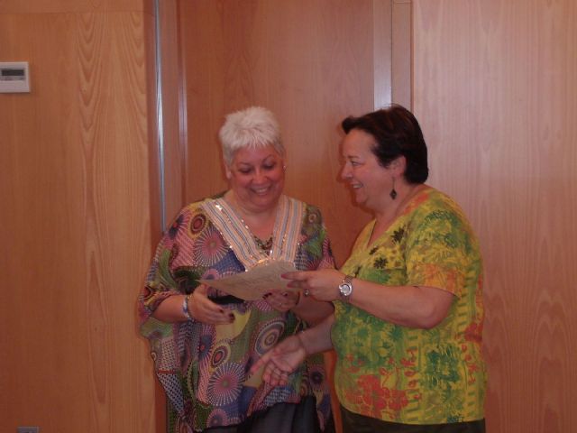 Más de un centenar de mujeres ya tienen sus diplomas de Informática - 2, Foto 2