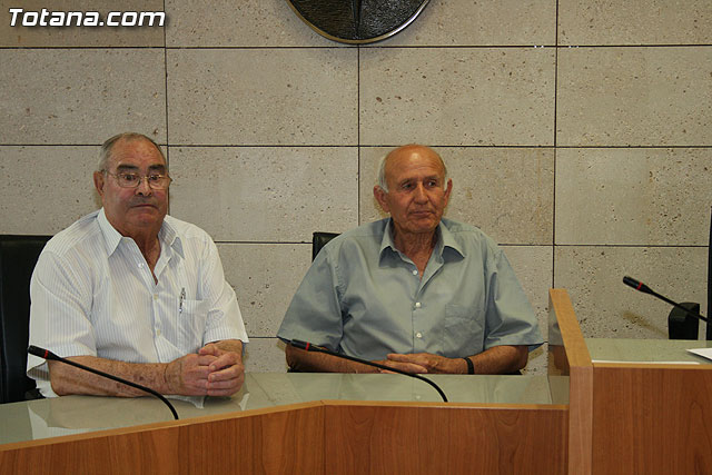 Los usuarios del Centro de Personas Mayores de El Paretn-Cantareros cierran el curso - 10