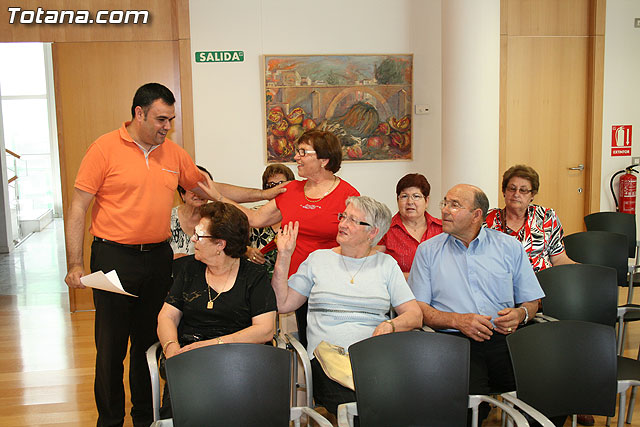 Los usuarios del Centro de Personas Mayores de El Paretn-Cantareros cierran el curso - 7