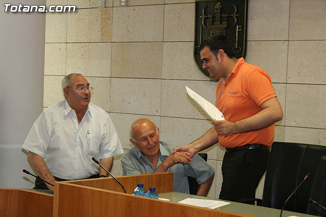 Los usuarios del Centro de Personas Mayores de El Paretn-Cantareros cierran el curso - 12