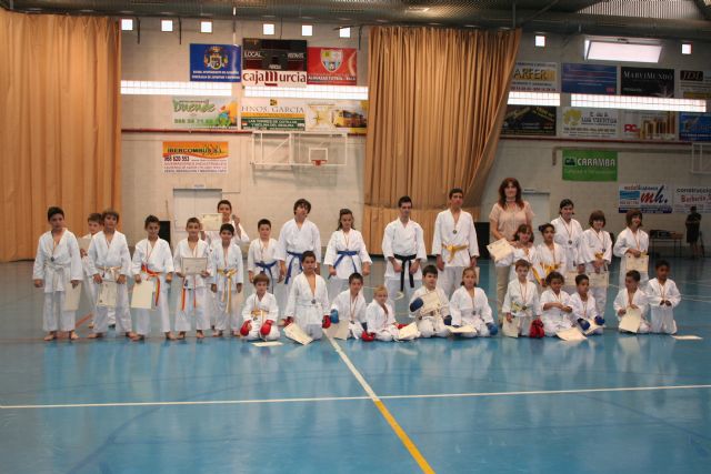 Los alumnos de las escuelas de Break Dance y Kárate saltan a la pista - 2, Foto 2