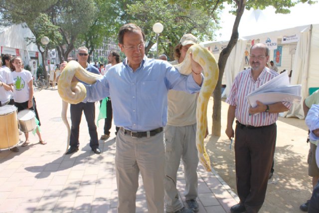 El Alcalde visita El Malecón, convertido en el mejor escaparate de la gestión ambiental realizada en Murcia - 2, Foto 2