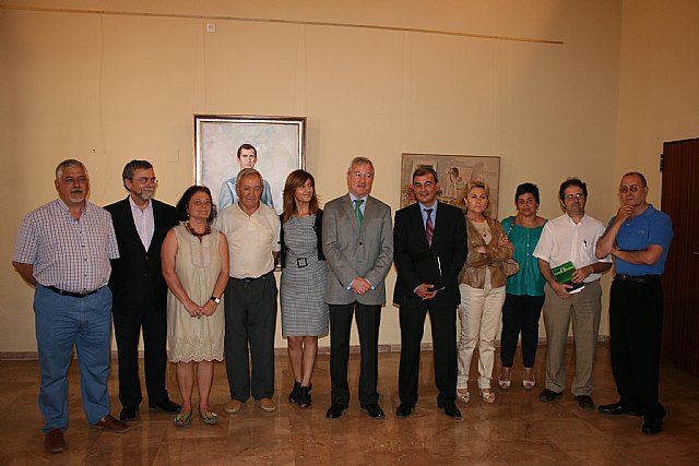 Valcárcel recibe al presidente de la Unión de Cooperativas de la Región de Murcia (Ucomur) y a los miembros del consejo rector de la organización - 1, Foto 1