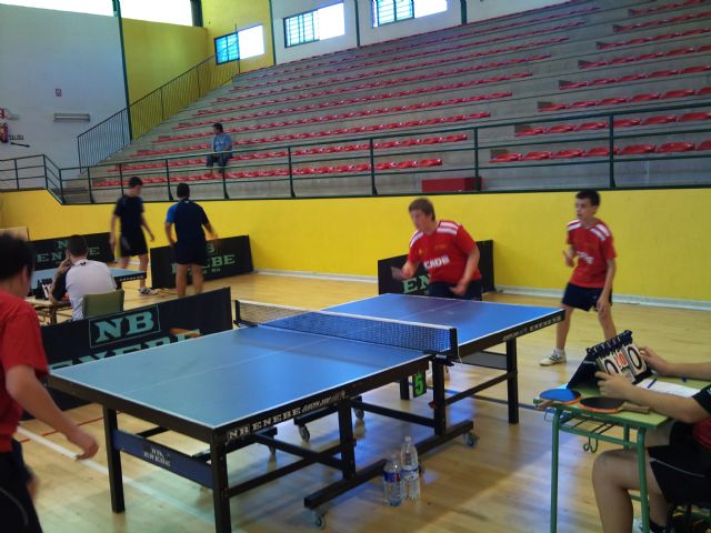 Dos bronces en el Campeonato Regional de Dobles - 5