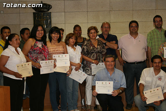 Ms de 60 personas han participado en las acciones formativas organizadas por las concejalas de Bienestar Social y Participacin Ciudadana - 52