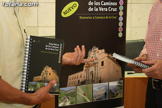 El Ayuntamiento colabora con la “Guia Bsica de los Caminos de la Vera Cruz” - 2