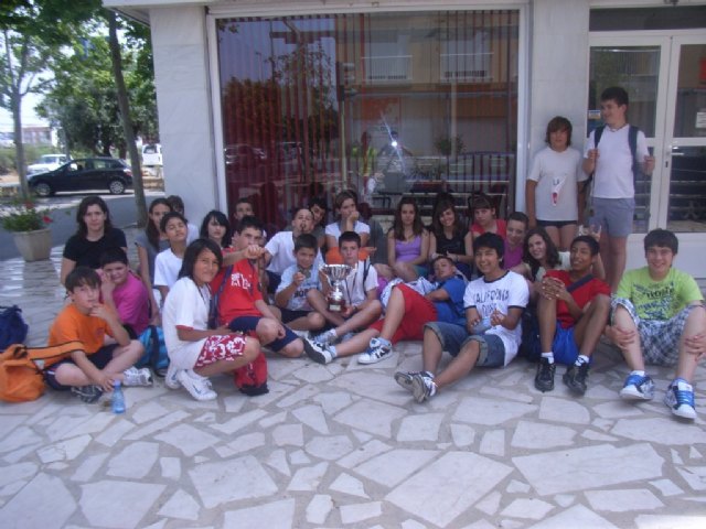 El Colegio Reina Sofia y Miguel Ángel Martínez Sánchez, del Colegio Santiago, se proclaman campeones regionales de acuatlon de deporte escolar, Foto 1