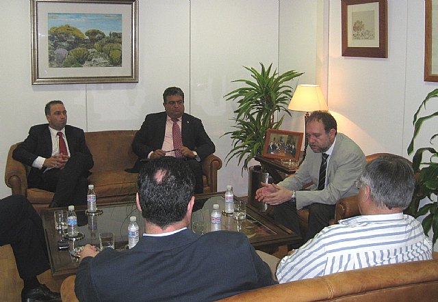 Sotoca explica a los presidentes de los polígonos de Cartagena, Lorca y Alcantarilla las ventajas del promotor de empleo - 1, Foto 1