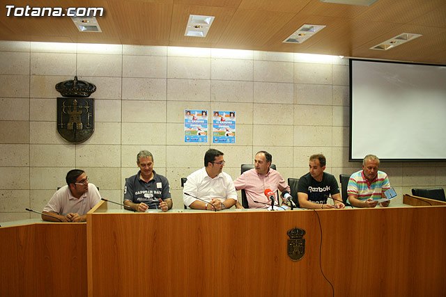 El “II Campus de Fútbol Ciudad de Totana 2010” se celebrará del 29 de junio al 3 de julio, Foto 1