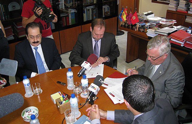 Educación firma un convenio con la Universidad de Murcia para implantar el primer Máster en Investigación Musical - 1, Foto 1