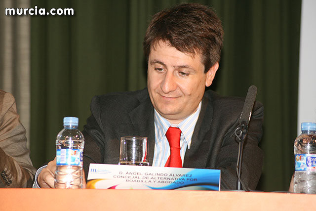 Ms de medio centenar de personas asistieron en Jumilla a la III Jornada de Comunicacin dedicada a 