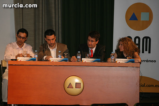 Ms de medio centenar de personas asistieron en Jumilla a la III Jornada de Comunicacin dedicada a 