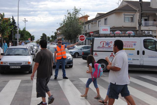 Voluntarios Viales se ocuparán de la seguridad a la entrada y salida de los colegios - 1, Foto 1