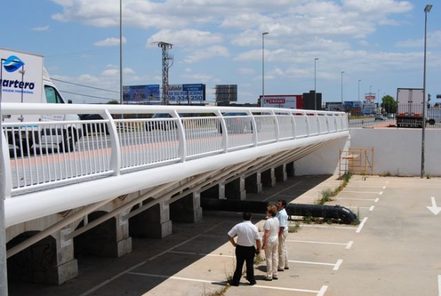 El ayuntamiento amplía un puente para mejorar la seguridad de los peatones - 2, Foto 2