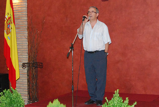 Nuevas Generaciones recauda alrededor de 600 euros en la cena benfica a favor de Critas Interparroquial - 3