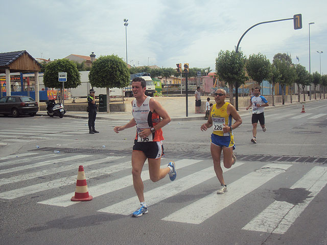 Atletas del Club Atletismo Totana comienzan la temporada de verano - 2