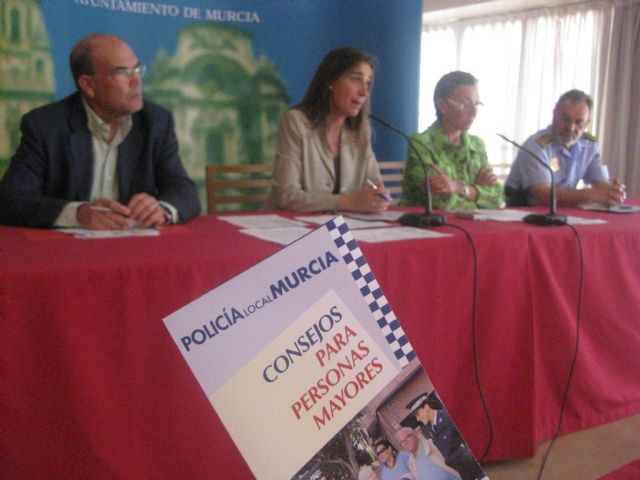 La Policía Local inicia mañana una campaña para que los mayores del municipio estén prevenidos frente a posibles delitos - 1, Foto 1