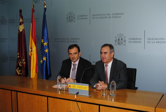 El Secretario General de Innovación espera que 1.000 nuevas empresas trabajen en innovación en 2015 en la Región - 1, Foto 1