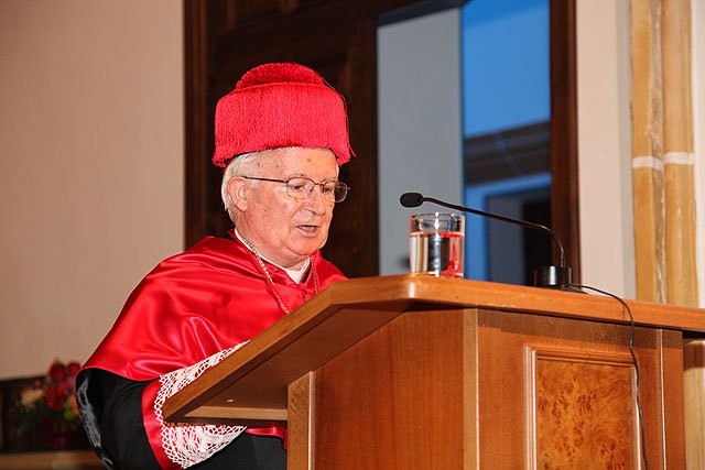 Cardenal Cañizares: “La Universidad debe promover los valores delhombre y de la vida” - 2, Foto 2