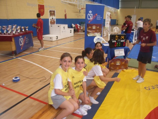 El colegio Reina Sofía consigue el tercer puesto benjamín en la final regional de nano nana práctica grecorromana de deporte escolar, Foto 2