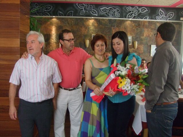 La asociación BATUTA Virginia se reunió el pasado domingo, día 13, para arropar a la directora molinense a su vuelta de Singapur - 2, Foto 2