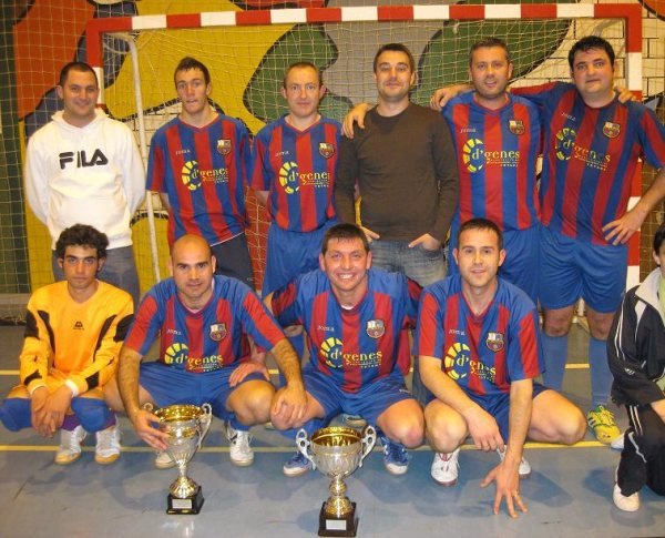 El equipo de futbol sala de la PB Totana se ha proclamado campeon de la liga de futbol sala invierno 09/10 y campeon del play-off, Foto 1