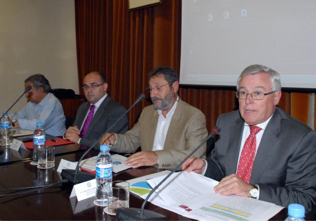 La Fundación de Desarrollo Sostenible se constituye con el rector de la Universidad de Murcia en su Patronato - 3, Foto 3
