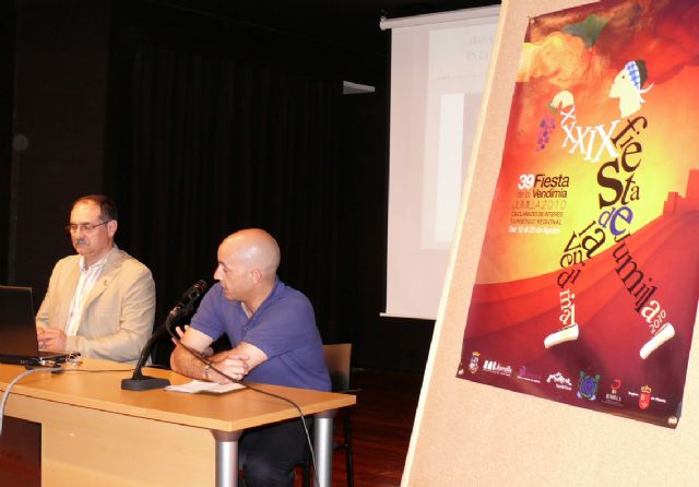 Emiliano Hernández: Jumilla está a la cabeza de la antigüedad vinícola - 1, Foto 1