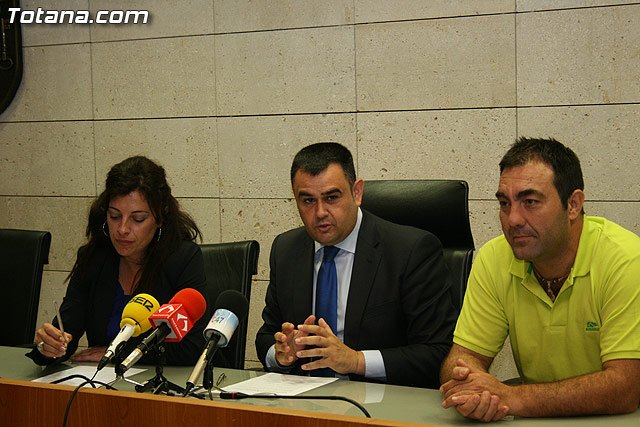 Las obras de construcción del edificio municipal para la escuela de verano y reforma de los aseos del C.P. Tierno Galván” cuentan con un importe superior a los 700.000 euros, Foto 3