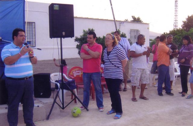 Presentación de la asociación Rincón Latino-Amigos del Balón de Totana, Foto 2