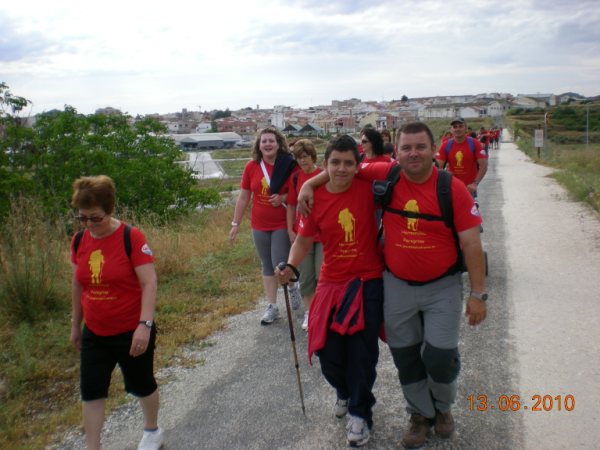Cerca de un centenar de peregrinos ganan el jubileo en la II Peregrinacin a Caravaca de la Cruz - 6