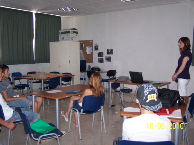 Los alumnos del Aula Ocupacional participan en un taller sobre empleabilidad e intereses profesionales, Foto 1