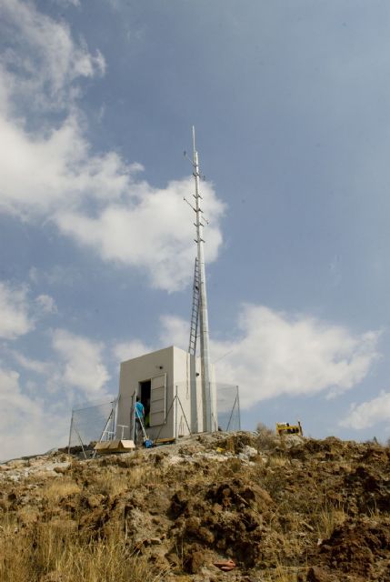 Los técnicos ajustan ya los repetidores de TDT de Los Urrutias y Perín para su puesta en marcha - 3, Foto 3