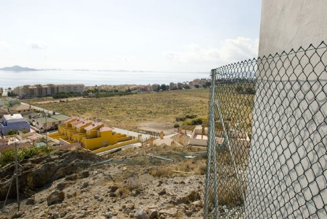 Los técnicos ajustan ya los repetidores de TDT de Los Urrutias y Perín para su puesta en marcha - 4, Foto 4
