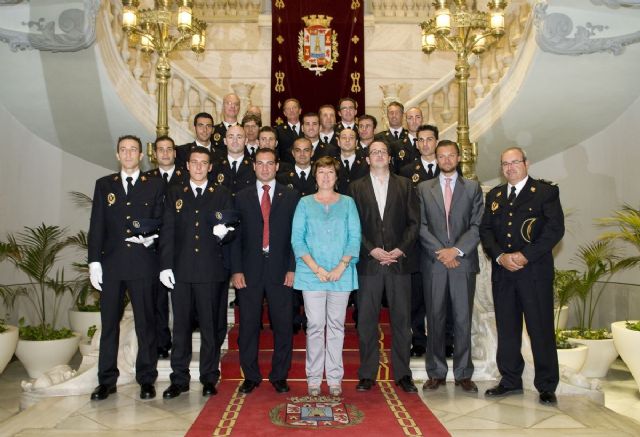 Toman posesión 15 nuevos bomberos - 4, Foto 4