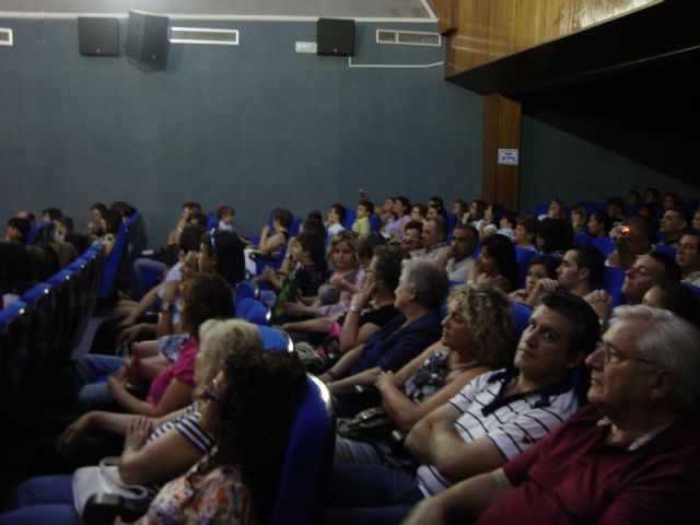 Más de medio centenar de alumnos del Monte Anaor se gradúan - 2, Foto 2