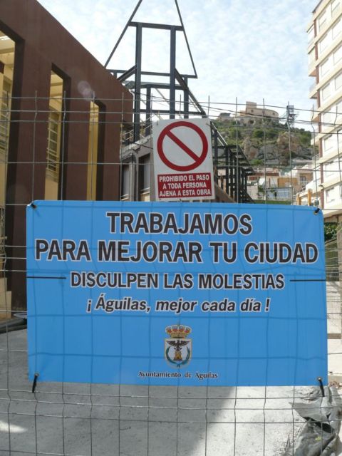 A.V.A. lamenta el tercer ´parón´ de obra en la casa de cultura, tres años cerrada - 1, Foto 1