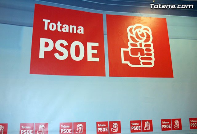 The Socialist Party declared that "the city of Totana workers can not collect the payroll in June or extra pay", Foto 1