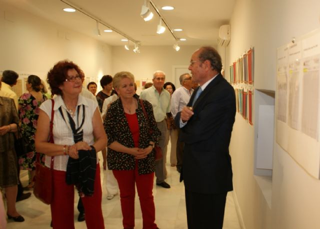 Inaugurada la Exposición sobre Documentos Históricos del Cronista Oficial de Puerto Lumbreras en el nuevo centro sociocultural 'Casa de los Duendes' - 3, Foto 3