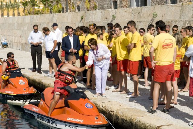 Más socorristas, en más puestos, durante más horas, configuran un dispositivo de salvamento en playas de bandera - 3, Foto 3